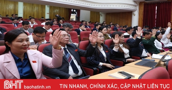 Kỳ họp thứ 17, HĐND tỉnh Hà Tĩnh thông qua 27 nghị quyết quan trọng