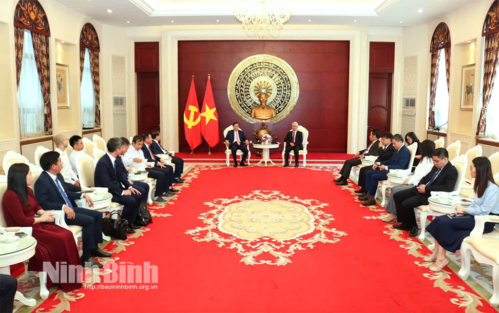 La délégation de la province de Ninh Binh a conclu avec succès sa visite et son voyage de travail en Chine