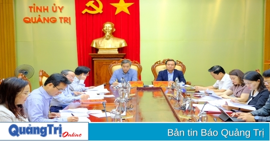 Bàn, quyết định một số nội dung liên quan đến Văn kiện Đại hội Đảng bộ tỉnh Quảng Trị lần thứ XVIII