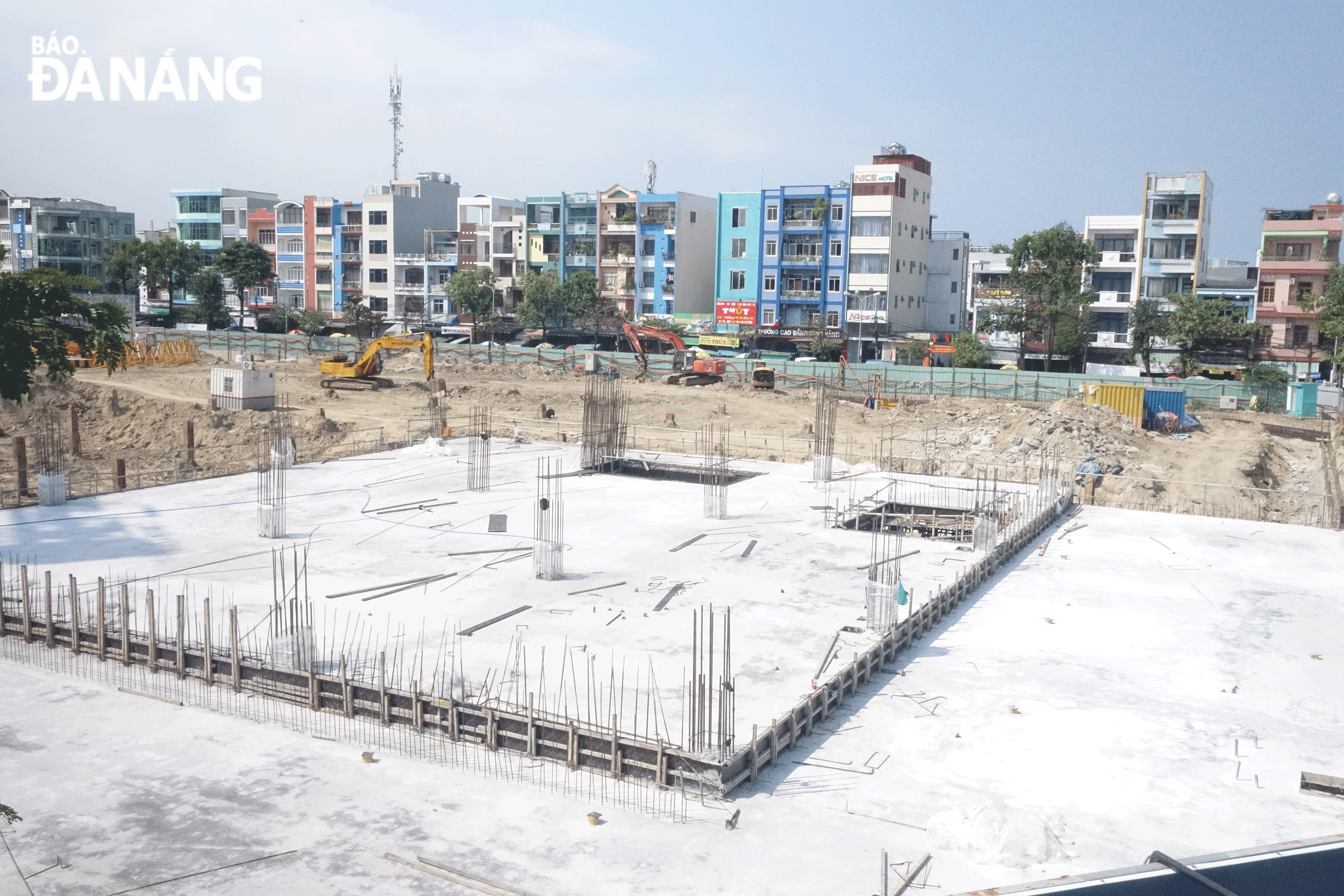 The projects and works to be constructed in 2024 will contribute to the revival of construction activities and increase the added value of the construction industry. IN PHOTO: The TTC Plaza Da Nang Complex at 46 Dien Bien Phu is under construction. Photo: HOANG HIEP