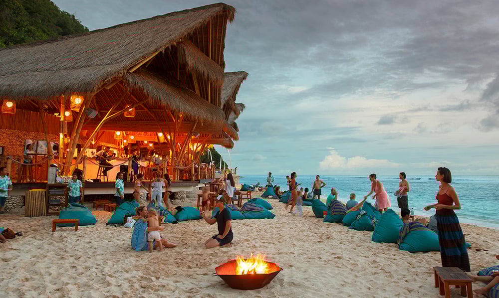 10 Most Luxurious Beach Clubs in Southeast Asia