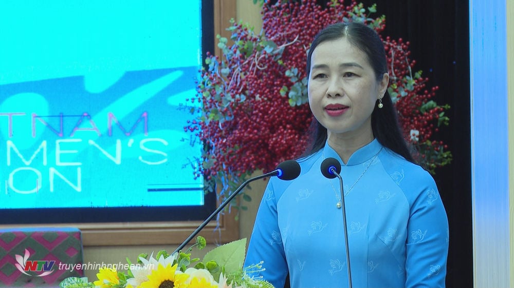 Auf der Konferenz sprach Genossin Nguyen Thi Quynh Hoa, Präsidentin der Provinzfrauenunion.