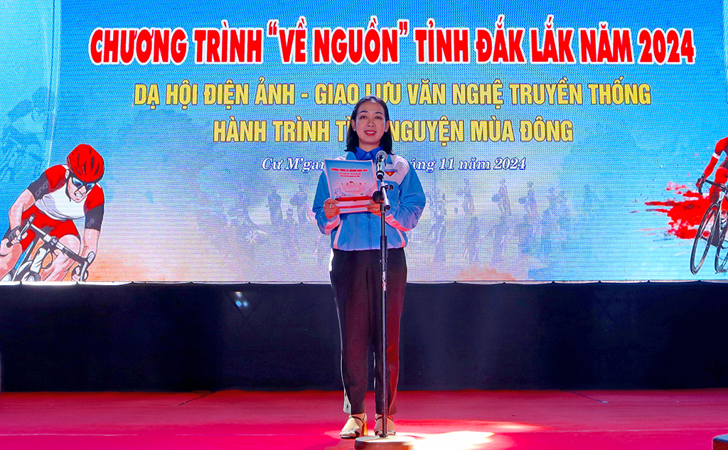 Chương trình “Về nguồn” năm 2024: Hơn 300 triệu đồng hỗ trợ công tác an sinh xã hội tại vùng căn cứ cách mạng Ea Mdroh