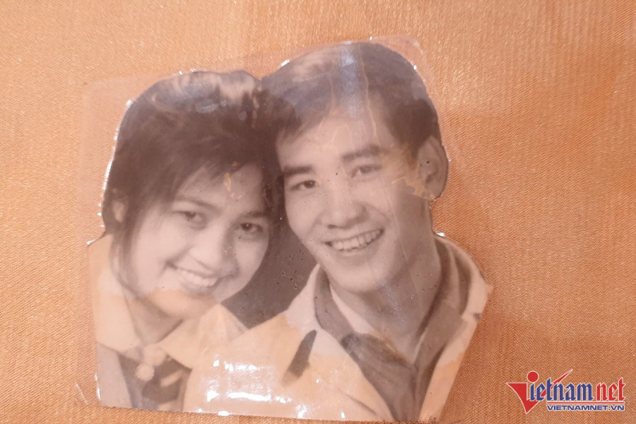 brother and wife.jpg