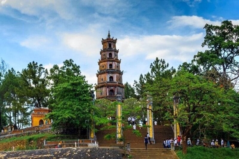 Thien Mu Pagoda (Hue).