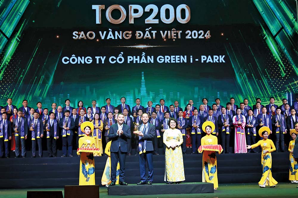 Green i-Park Joint Stock Company tiene el honor de recibir el premio Vietnam Golden Star Award 2024