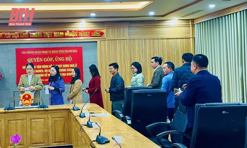 Office of the National Assembly Delegation and Provincial People's Council donates and supports the construction of houses for poor households