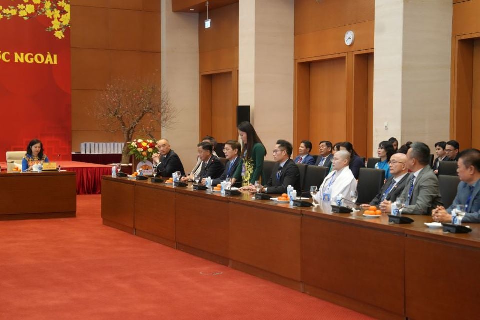 Le président de l'Assemblée nationale : les Vietnamiens d'outre-mer sont un pont entre le Vietnam et le monde - Photo 1