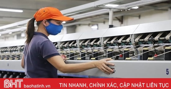 Ha Tinh desarrolla la industria y el comercio en profundidad y de manera sostenible