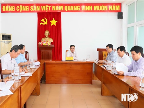 Lanzamiento del Torneo Abierto Provincial de Tenis de Mesa Ninh Thuan 2024 - Copa del Periódico Ninh Thuan