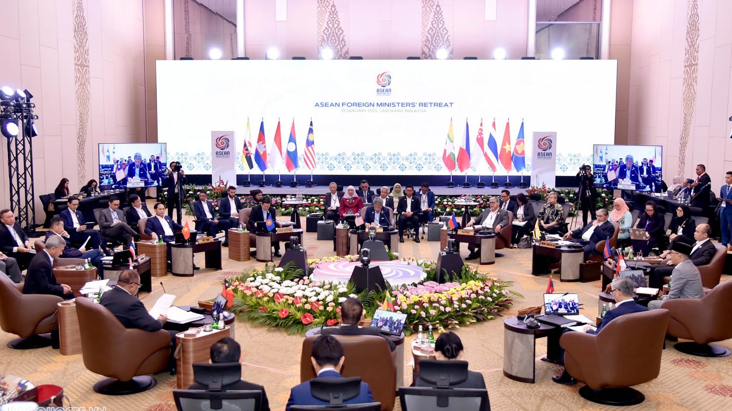 ASEAN 외교장관 리트리트, ASEAN의 해 2025 공식 출범