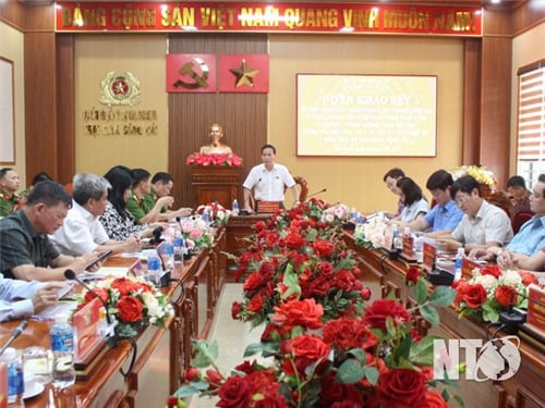 The National Assembly's Judiciary Committee's survey delegation worked with Song Cai Prison.