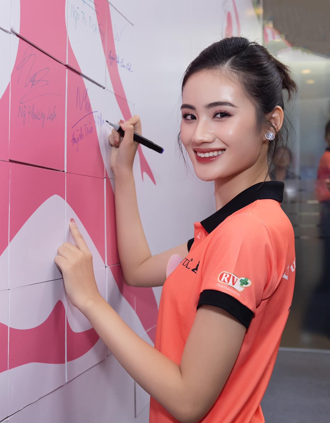 Daily beauty of Miss Ý Nhi