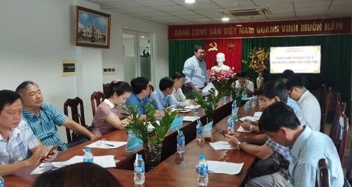 Ông Tào Việt Thắng phát biểu chỉ đạo tại cuộc họp.