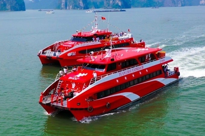 Ha Long Hochgeschwindigkeitszug.jpg