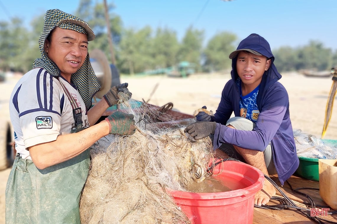 Mừng Quốc khánh, ngư dân Nghi Xuân hăng say bám biển