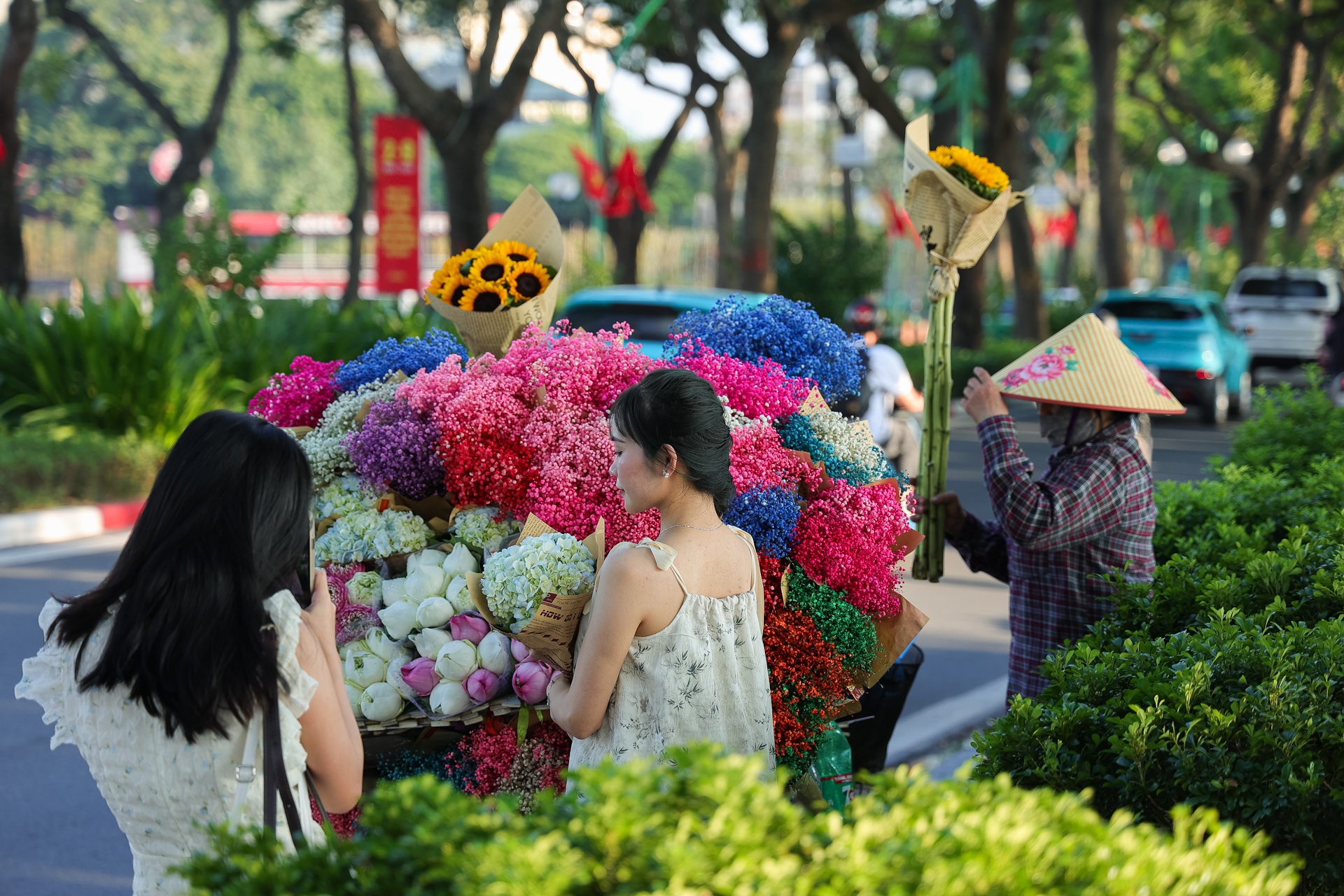 3 điểm check-in hot nhất ở Hà Nội khi vào thu, lúc nào cũng đông kín khách - 12