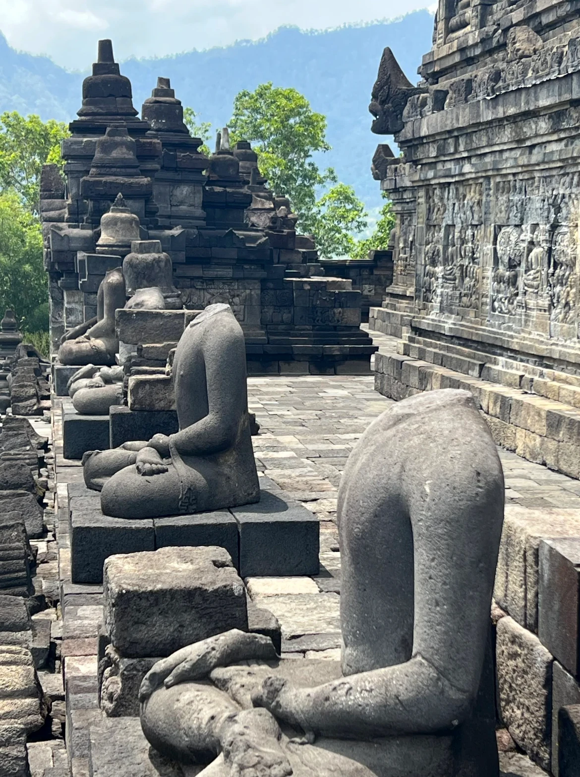 Größter buddhistischer Tempel der Welt wiederbelebt