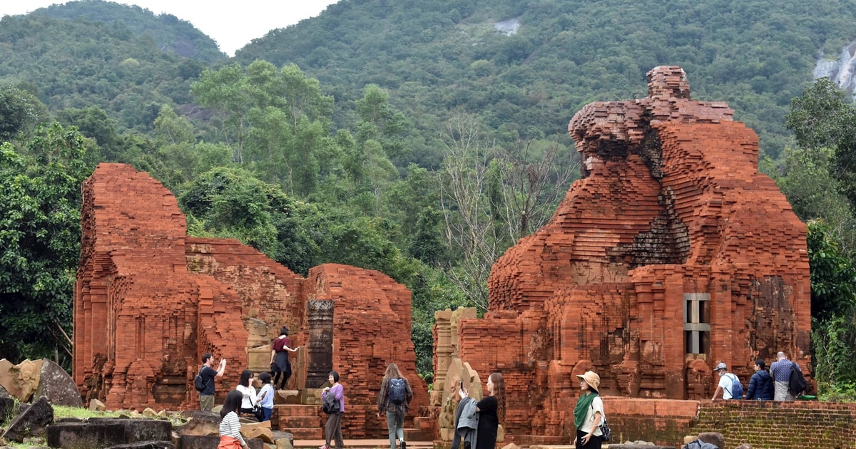 Luật để bảo tồn, phát huy di sản văn hóa