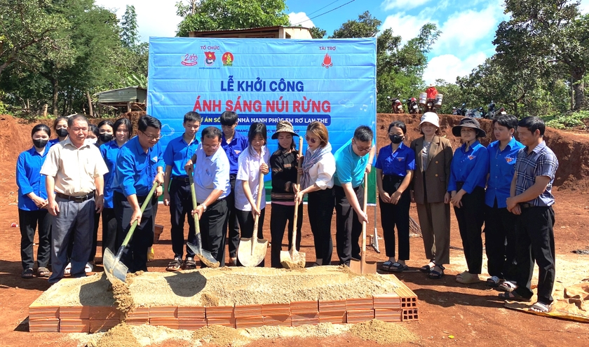 Huyện Đoàn Đức Cơ khởi công xây dựng 