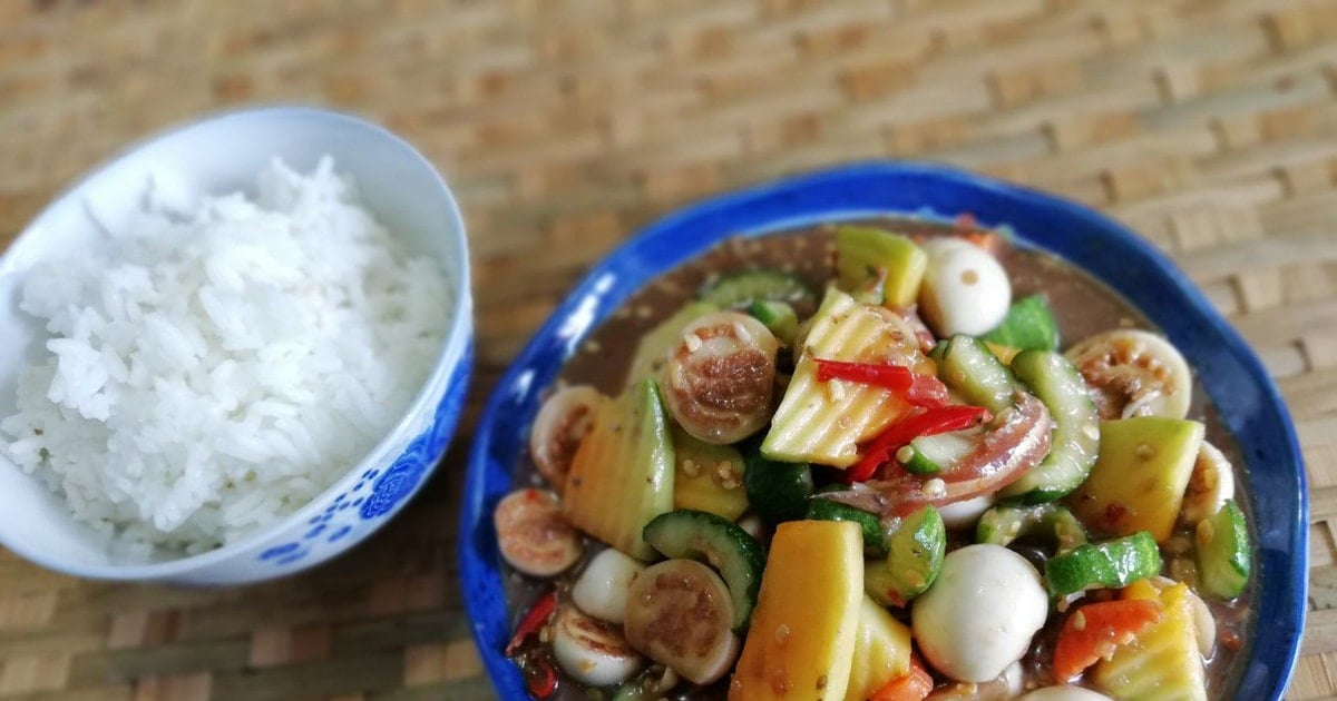 Pickled cucumber and eggplant with mother's love