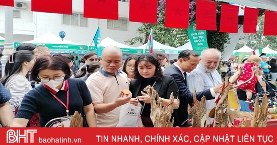 Más de 40 productos de Ha Tinh participan en el programa del Festival Internacional de Comida