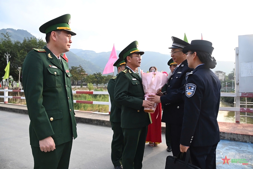 La Guardia Fronteriza Provincial de Lai Chau fortalece la cooperación en gestión y protección de fronteras con China