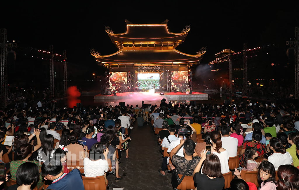 Ninh Binh organizará un reality show y un espectáculo musical en vivo llamado Heritage Love Song en 2024.