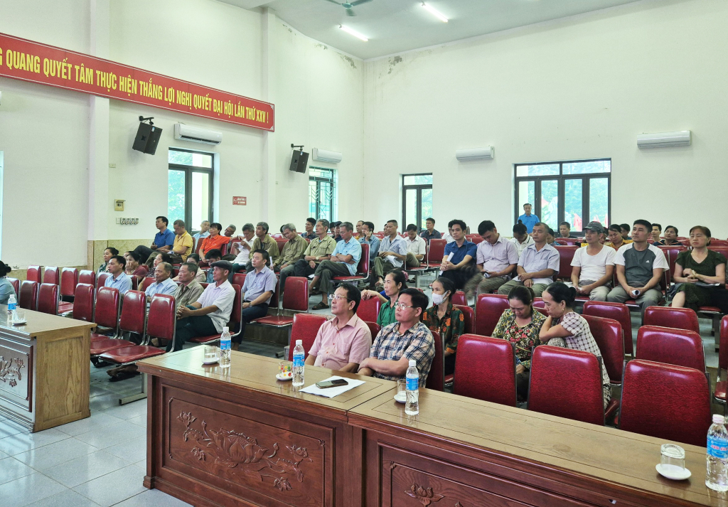 Các đại biểu dự hội nghị tập huấn