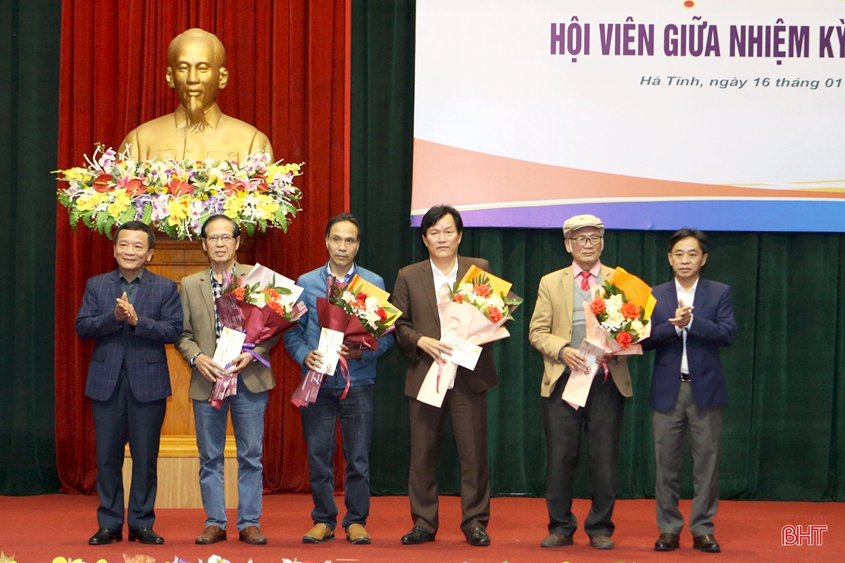 Continue to gather the talent, passion and intelligence of Ha Tinh artists