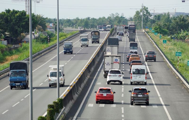 Ein Abschnitt der Autobahn Ho-Chi-Minh-Stadt – Trung Luong.