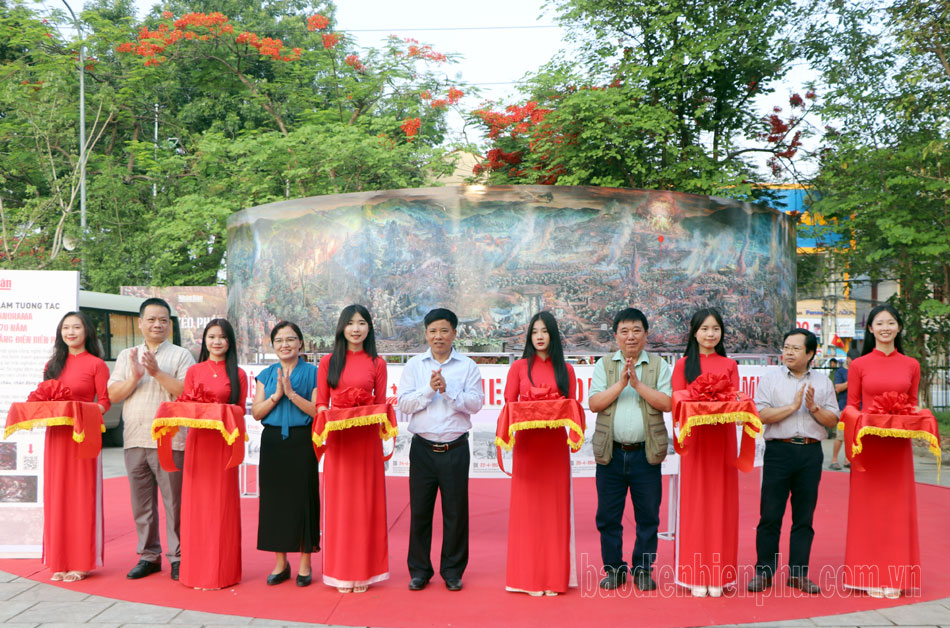 Triển lãm tương tác tranh panorama Kỷ niệm 70 năm Chiến thắng Điện Biên Phủ