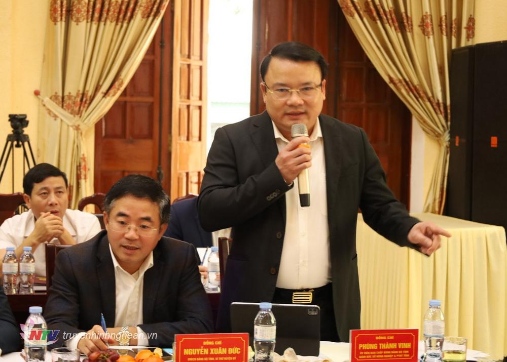 Comrade Phung Thanh Vinh - Director of Department of Agriculture and Rural Development spoke at the meeting.