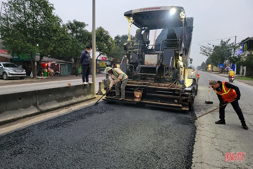 Cienco 4 repara 46.600 m2 de daños en la Carretera Nacional 1 a través de Ha Tinh