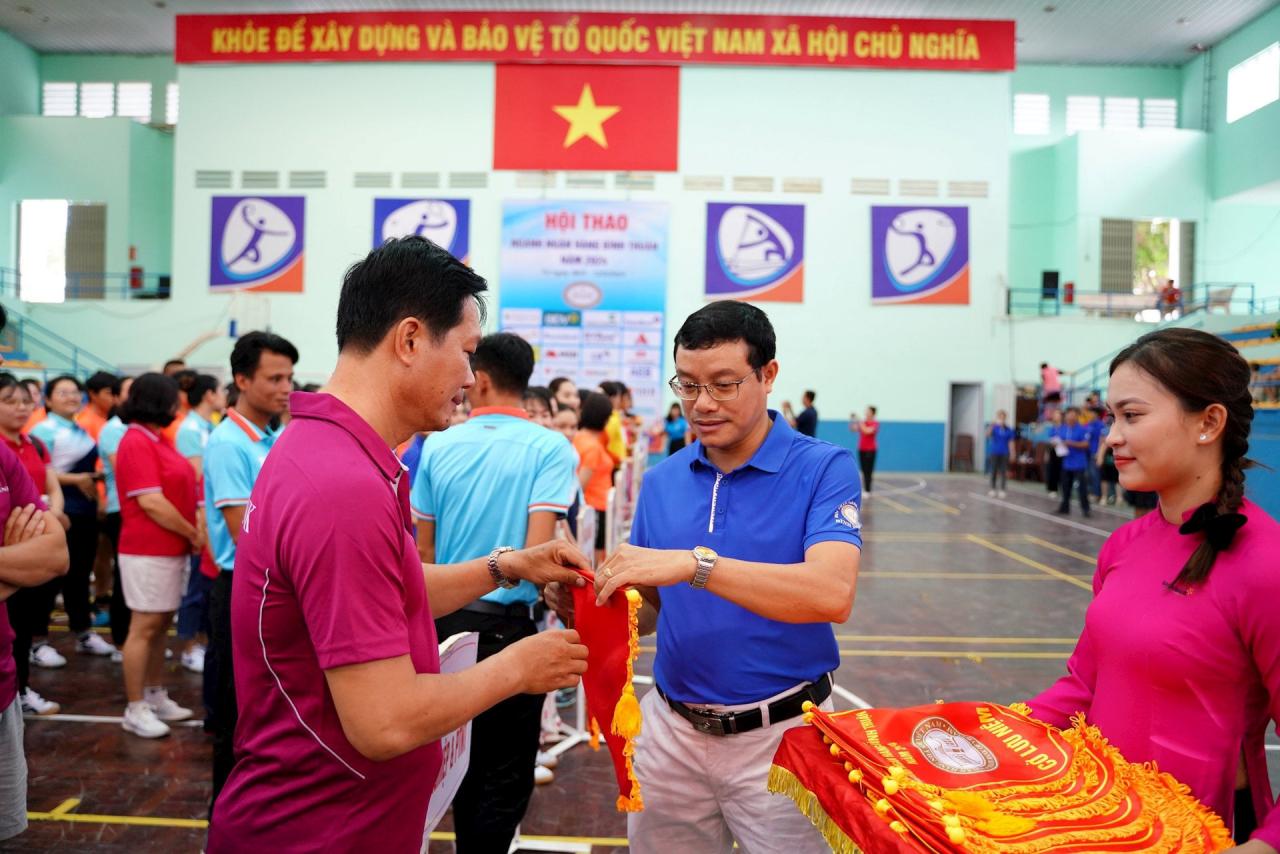hoi-thao-2.jpg