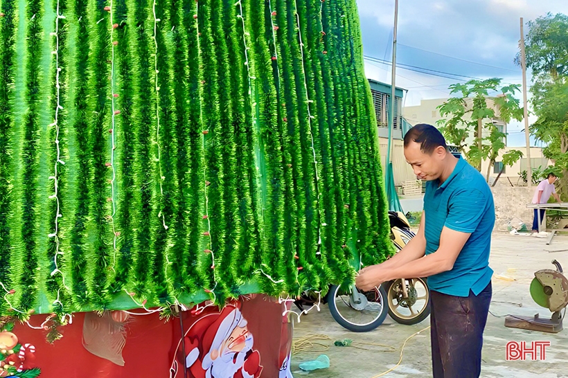 Giáng sinh đến sớm tại các xóm đạo ở Hà Tĩnh