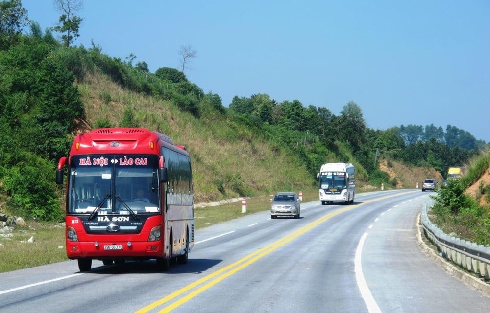 Tuyến đường Cao tốc Yên Bái-Lào Cai đang được khai thác với 2 làn xe. (Ảnh: Việt Hùng/Vietnam+)