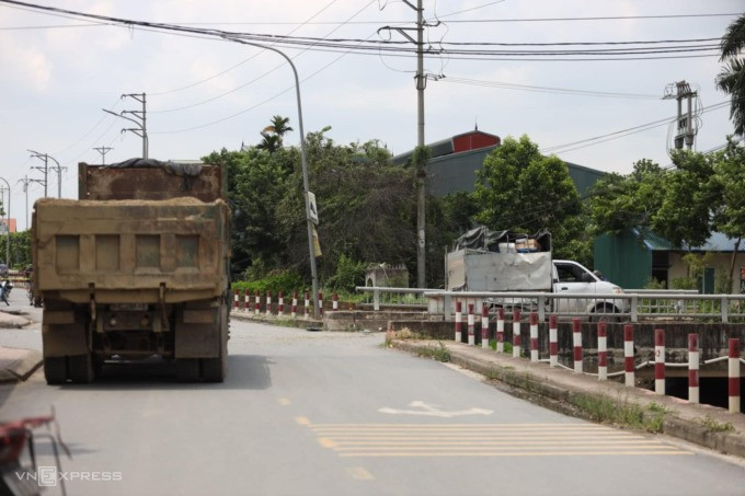 Accident scene at noon on July 16. Photo: Pham Chieu