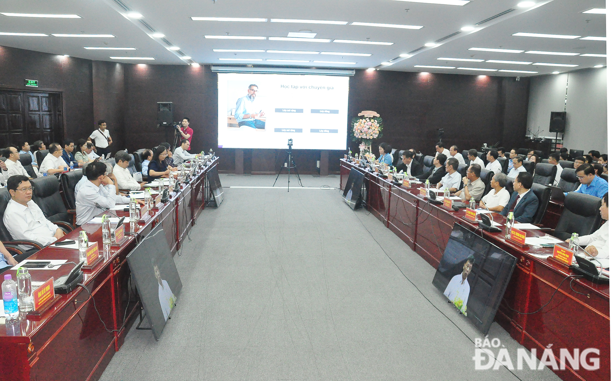 Delegates attending the city's semiconductor conference in November 2023. Photo: THANH LAN