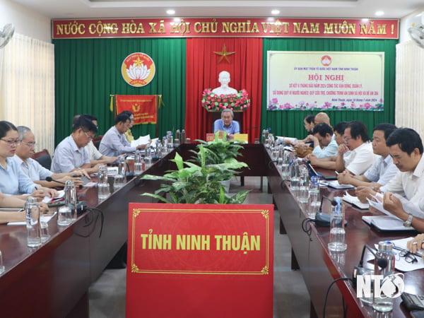 Vietnam Fatherland Front Committee of the province: Summary of the work of mobilizing, managing and using the Fund "For the Poor"