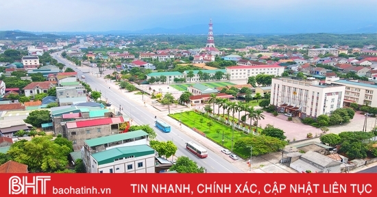 Bajo la sombra de Hoanh Son