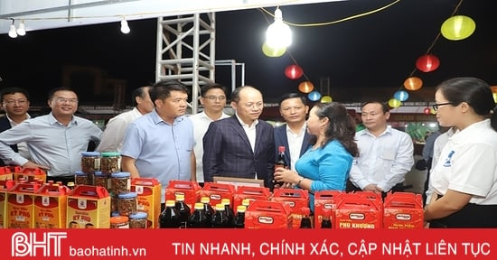 Khai mạc lễ hội cam và các sản phẩm nông nghiệp Hà Tĩnh lần thứ 6