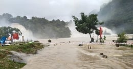 Ban Gioc Wasserfall in der Hochwassersaison