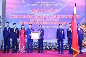 Sở Thông tin và Truyền thông: Đón nhận Huân chương Lao động hạng Nhì và gặp mặt kỷ niệm 20 năm ngày thành lập