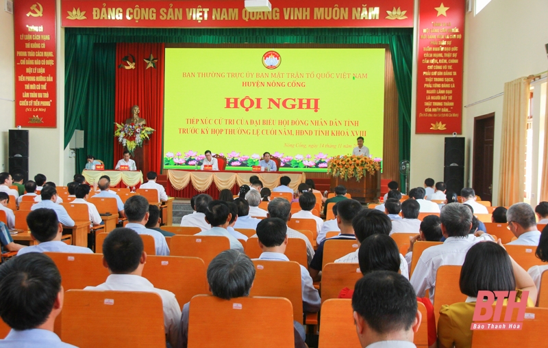 Voters of Nong Cong district petitioned many issues related to people's lives.