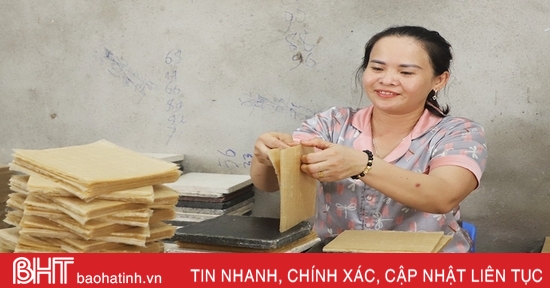 La "capital" del papel de arroz en Ha Tinh inicia una nueva cosecha