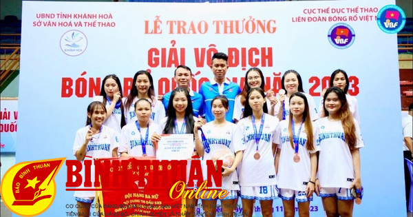 ក្រុមបាល់បោះនារី Binh Thuan ឈ្នះមេដាយសំរឹទ្ធជាតិឆ្នាំ២០២៣