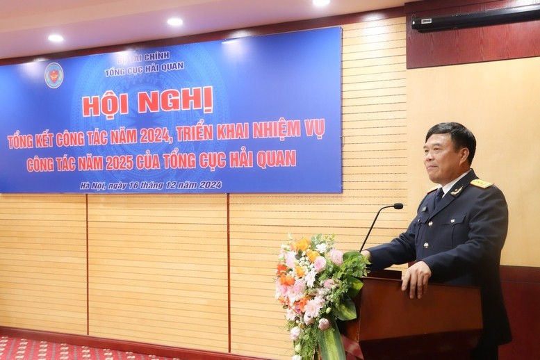 Mr. Nguyen Van Tho, Director General of the General Department of Customs, spoke at the Conference - Photo: VGP/HT