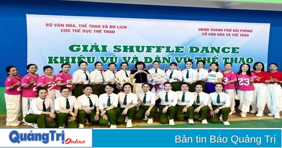 Tỏa sáng cùng niềm đam mê Shuffle dance