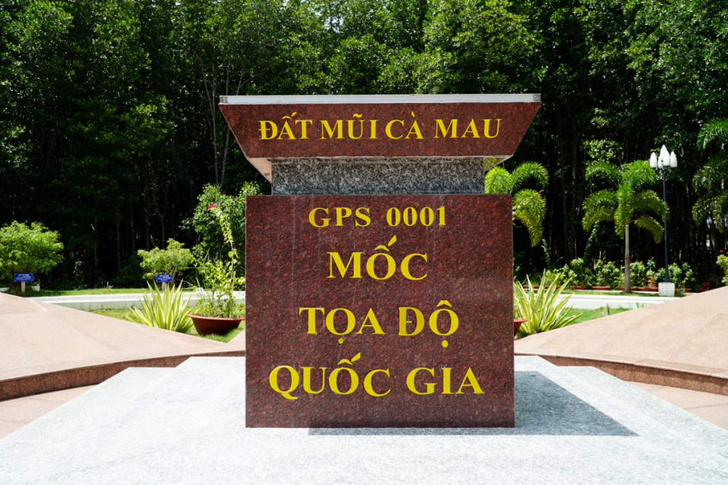 El punto extremo que marca la soberanía sagrada del territorio vietnamita en tierra.